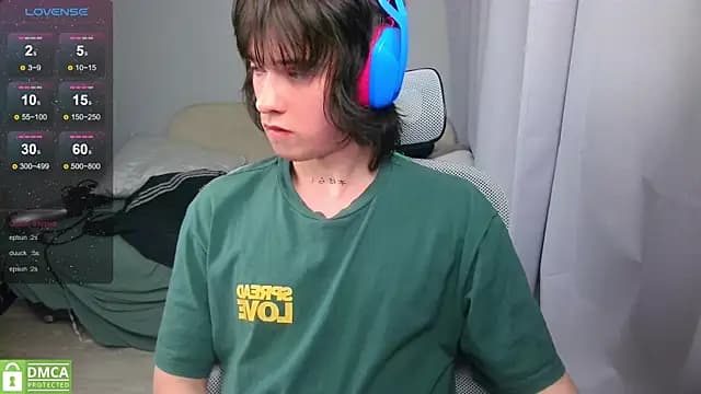 LeonBoykisser live cam