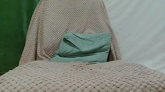 Luckyalice_4u live cam