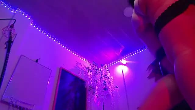 Sweet_lenna live cam