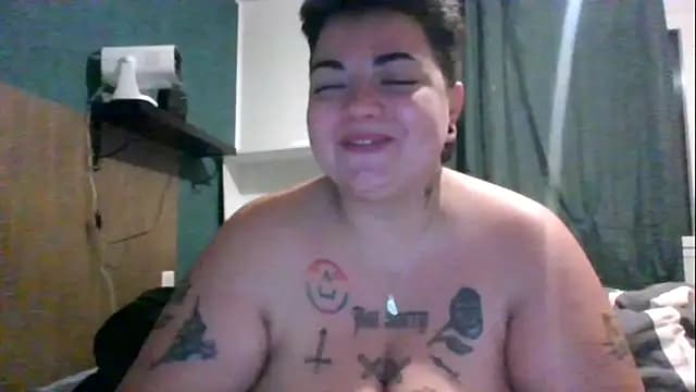 PirateXL live cam