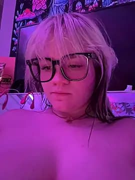 Cutiepiespanks live cam