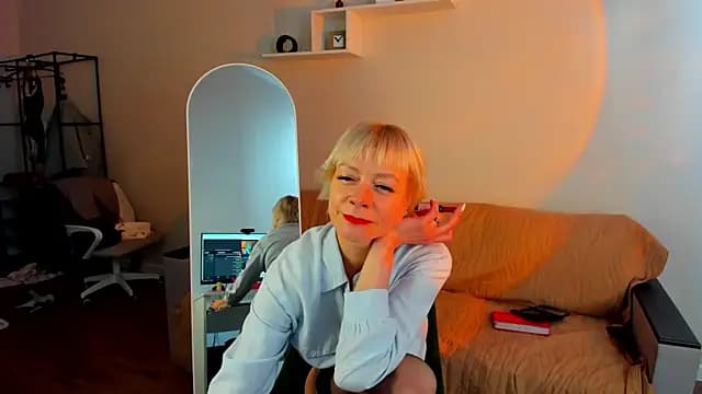Ann_Annise live cam