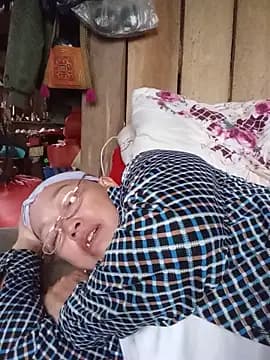 Agnes-baby live cam