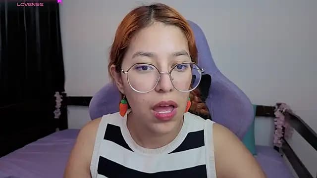 _Moon_Johnson live cam on Stripchat
