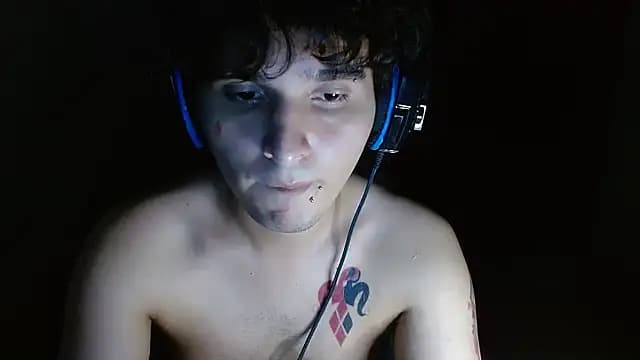 suggarboy69 live cam