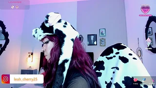 Leah_cherry live cam