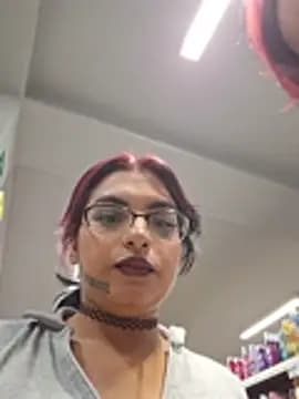 Xtattoedgirl live cam