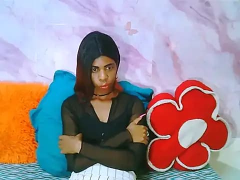 EbonySweetPeach live cam