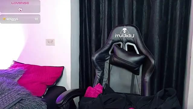 Agnes_cox live cam