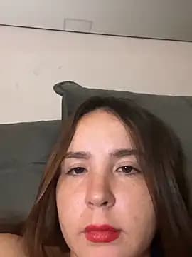 AMORINHA_S2_ live cam on Stripchat