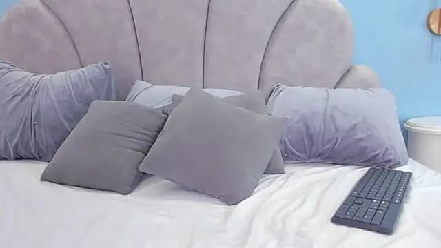 riley_dolly live cam