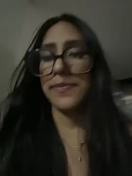 AleFantasy000001Peru live cam