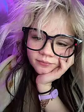 Cutiepiespanks live cam