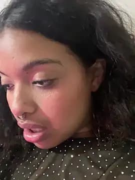 MIAHREINS live cam