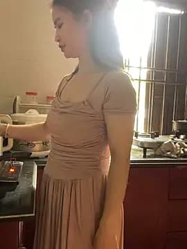 LiLi-Kirix99 live cam