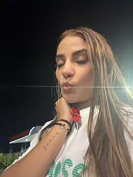 Vaniluu9 live cam