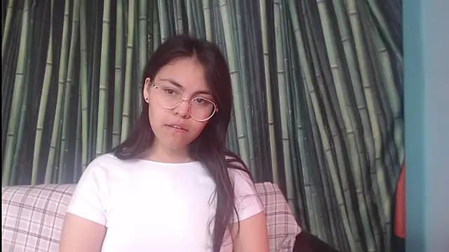 Anda_here live cam