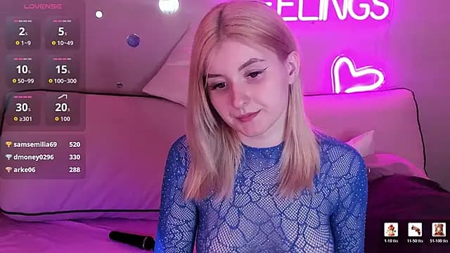 Diiana_Daviis live cam