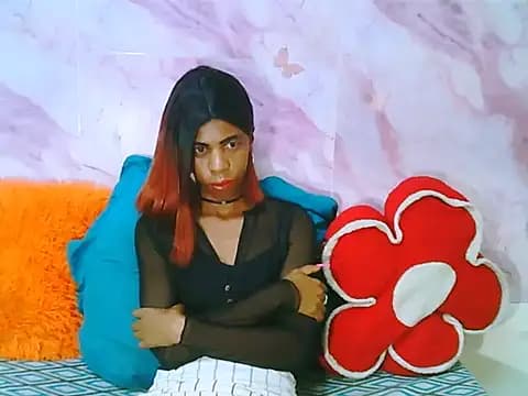 EbonySweetPeach live cam