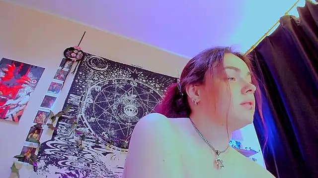 FearlessDivaX live cam