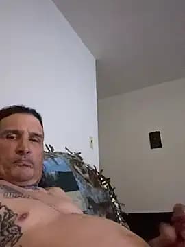 tazzfazz live cam