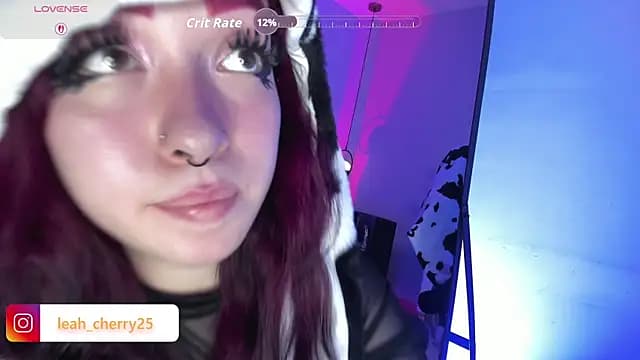 Leah_cherry live cam