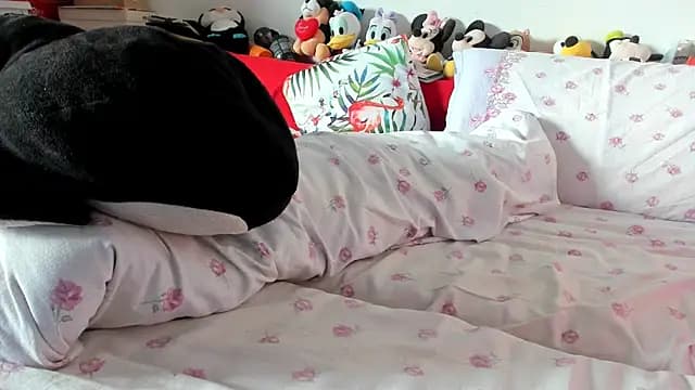BIGtitsANA live cam