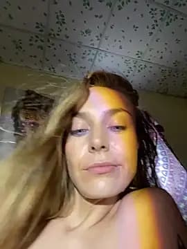White_angel_lu live cam