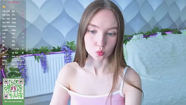 ElfredaTupy live cam