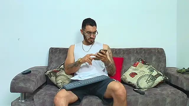 thebadboys05 live cam