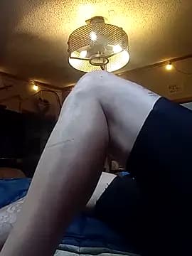ClydeCan409 live cam