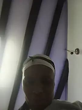 Sex_bomb30 live cam