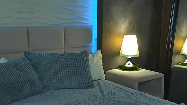 ViliannaBlack live cam