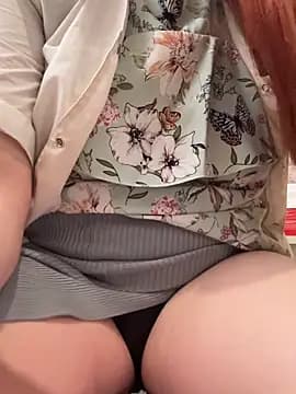 Maya_Willis live cam