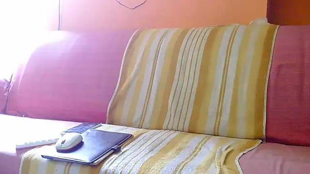 Lunerleo live cam
