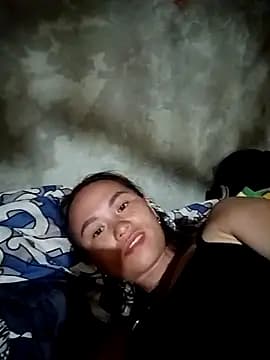 ngaytho004 live cam
