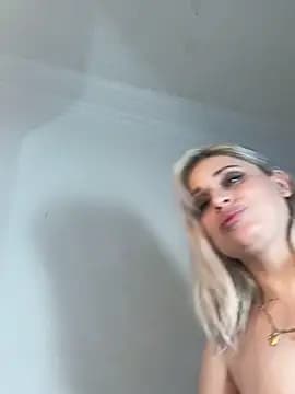 Adeline_1 live cam