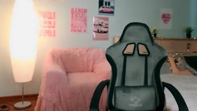 molly_rettyy live cam
