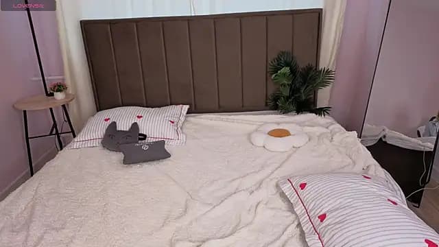 Adriana_Sweett live cam