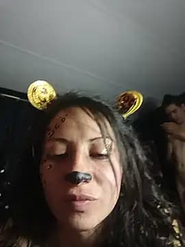 Madan_manyi live cam