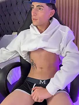MateoMitchell live cam