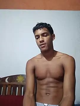 Brayam_30 live cam