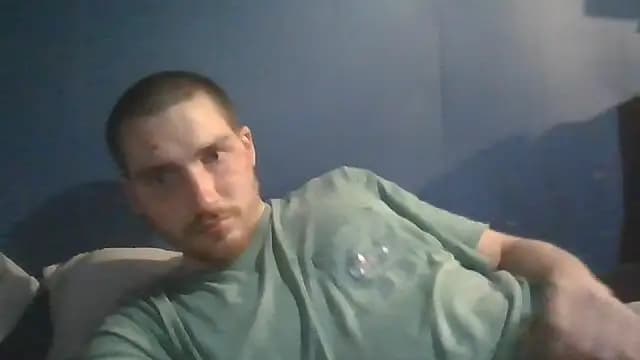 HeyyImB live cam