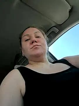 AnnaCurvy live cam