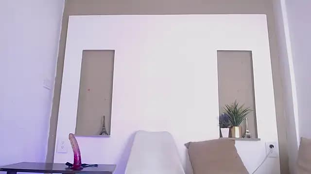 Kendallx0_ live cam on Stripchat