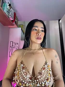 AsianMilfSheryl live cam on Stripchat