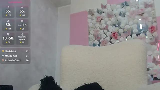 EmberLuna_ live cam