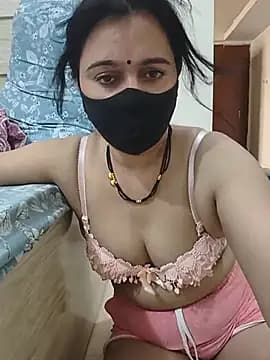 HeartlessGirl live cam