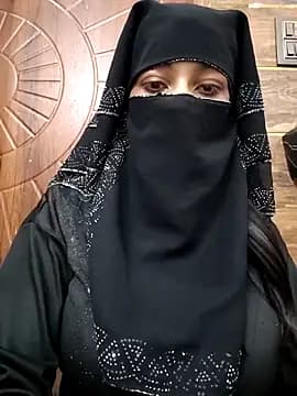 Noorkhatoon live cam