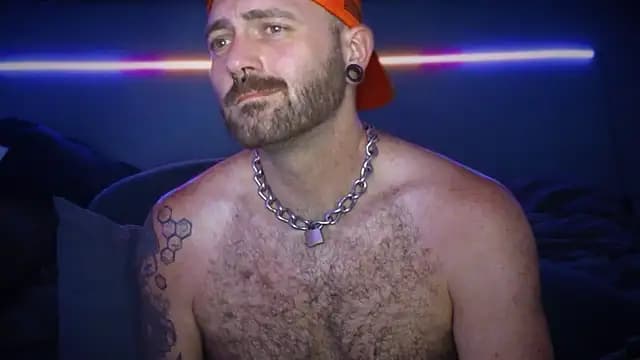 Tucker_pdmax live cam